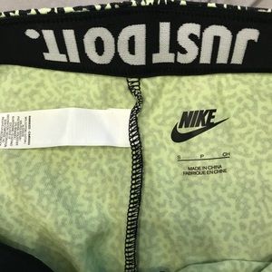 Nike Pants - Nike Leg-A-See All Over Print Leggings Nike Pants - Nike Leg-A-See All Over Print Leggings